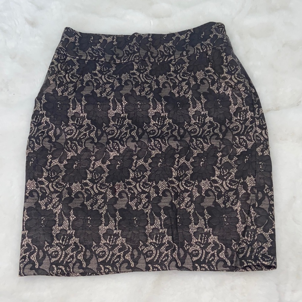 Pencil skirt